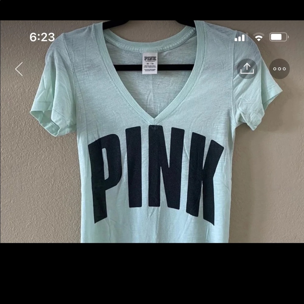 VS -Pink tee - mint color- size XS/ TP